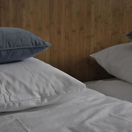 Dock Hotel สเตลเลนดัม ภายนอก รูปภาพ
