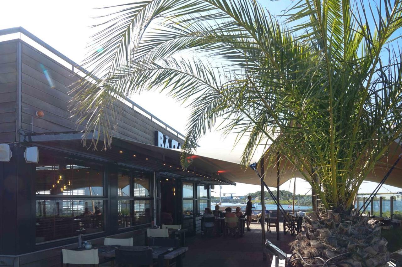 Dock Hotel สเตลเลนดัม ภายนอก รูปภาพ