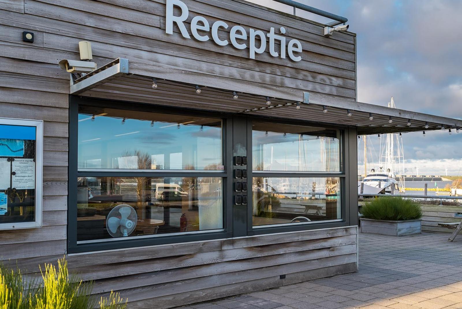 Dock Hotel สเตลเลนดัม ภายนอก รูปภาพ